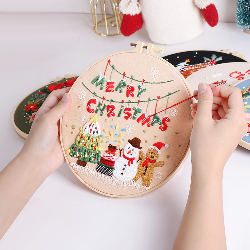 ชุดเย็บปักถักร้อยทำได้ด้วยตัวเ - Embroidery Xmas Kits บทวิจารณ์และราคา
