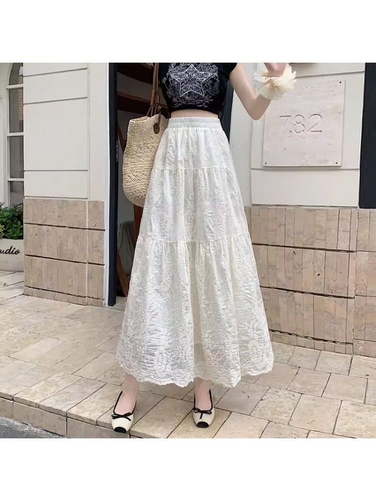 กระโปรงทรงเอเอวสูงสำหรับสาวพลั - Embroidery Skirt บทวิจารณ์และราคา