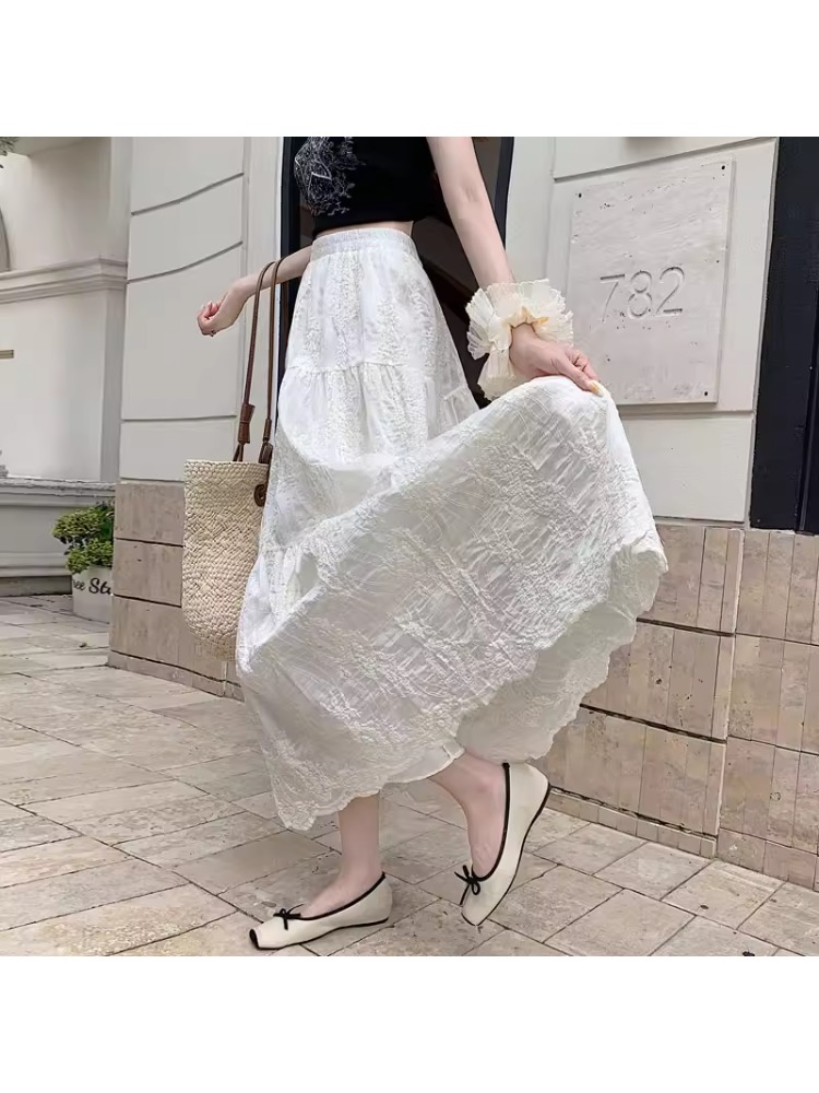 กระโปรงทรงเอเอวสูงสำหรับสาวพลั - Embroidery Skirt บทวิจารณ์และราคา