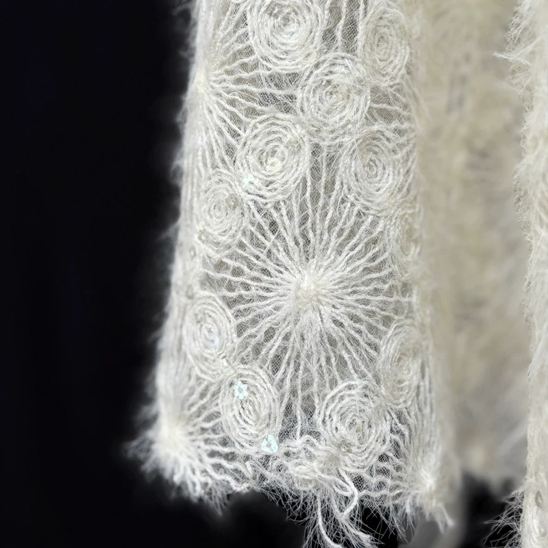 ผ้าสำหรับตัดเย็บชุดแต่งงานดีไซ - Embroidery Skirt บทวิจารณ์และราคา
