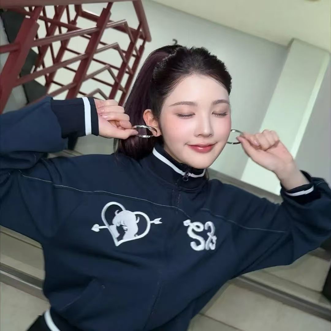 เสื้อสเวตเตอร์สำหรับการแสดงเต้ - Embroidery Skirt บทวิจารณ์และราคา