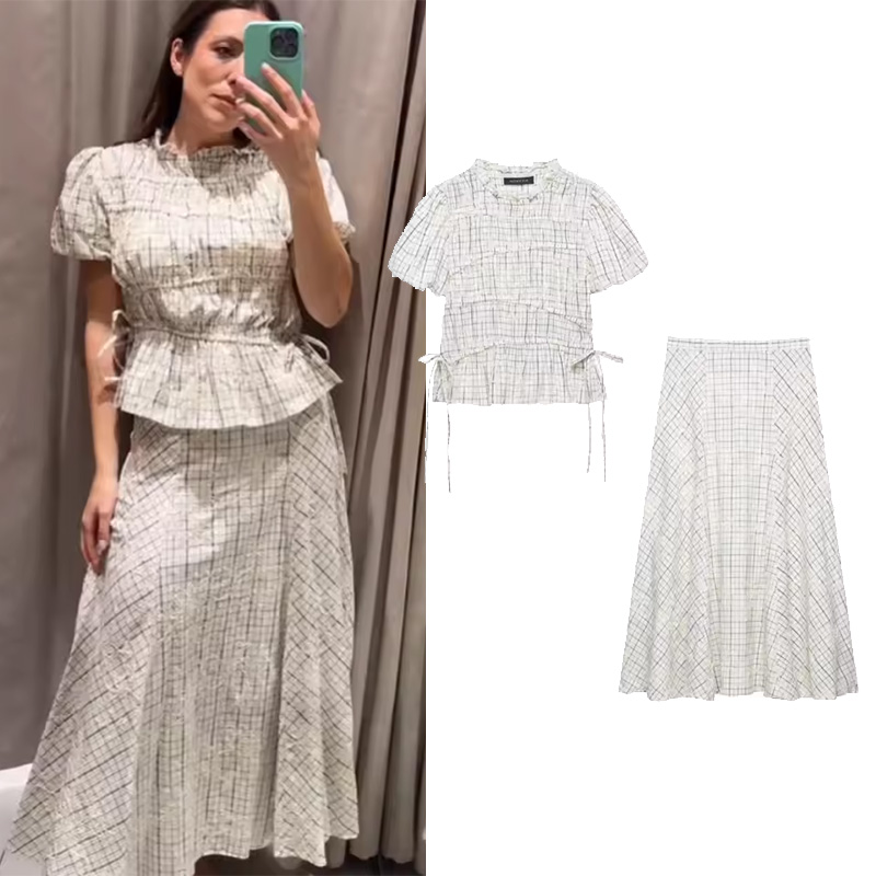 ชุดกระโปรงเอวสูงสำหรับผู้หญิง  - Embroidery Skirt บทวิจารณ์และราคา