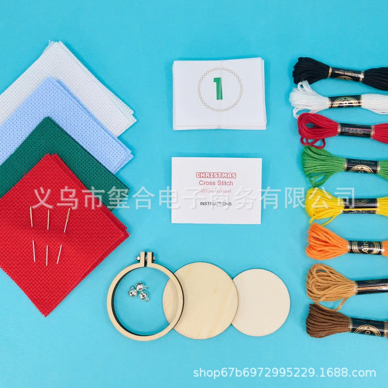 ชุดปฏิทินนับถอยหลังคริสต์มาสแบ - Embroidery Xmas Kits บทวิจารณ์และราคา