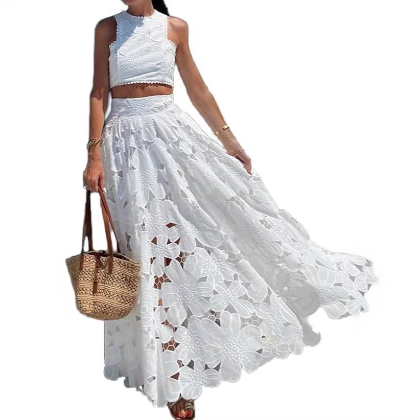 ชุดเซ็ต 2 ชิ้น ผ้าลูกไม้ปักลาย - Embroidery Skirt บทวิจารณ์และราคา
